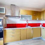 Sunset Mar - Family Friendly 아파트