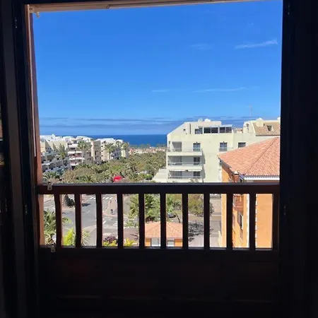Sunset Mar - Family Friendly Apartment
